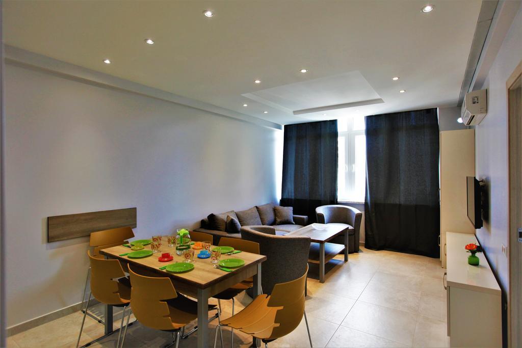 Apartment In City Center 예레반 외부 사진